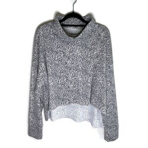 American Eagle Women's Cheetah Print Cowl Sweater Large (EUC)